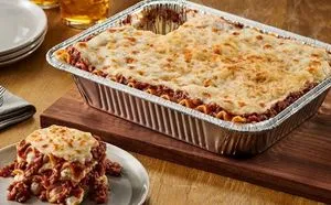 Lasagna Classico (Serves up to 12)